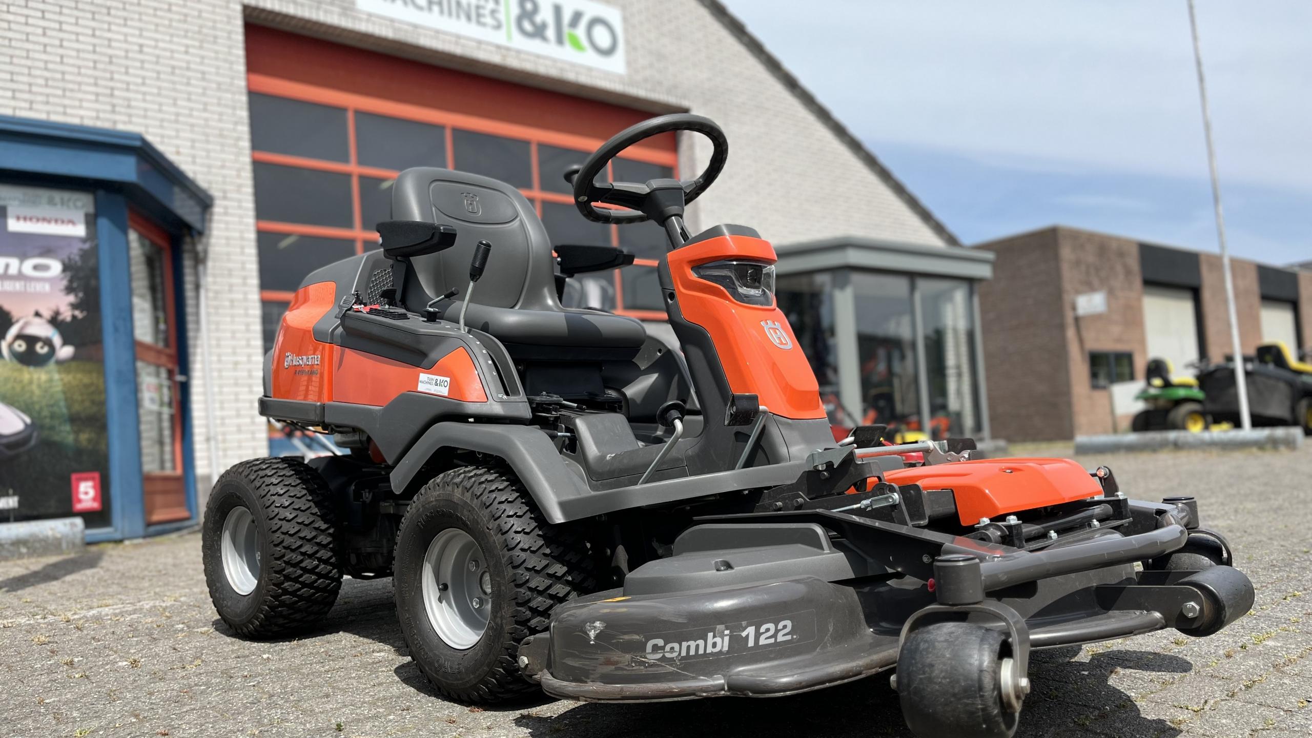 Tweedehands, Occasion zitmaaier professionele Husqvarna rider frontmaaier te koop bij Tuinmachines & Ko in Oostburg