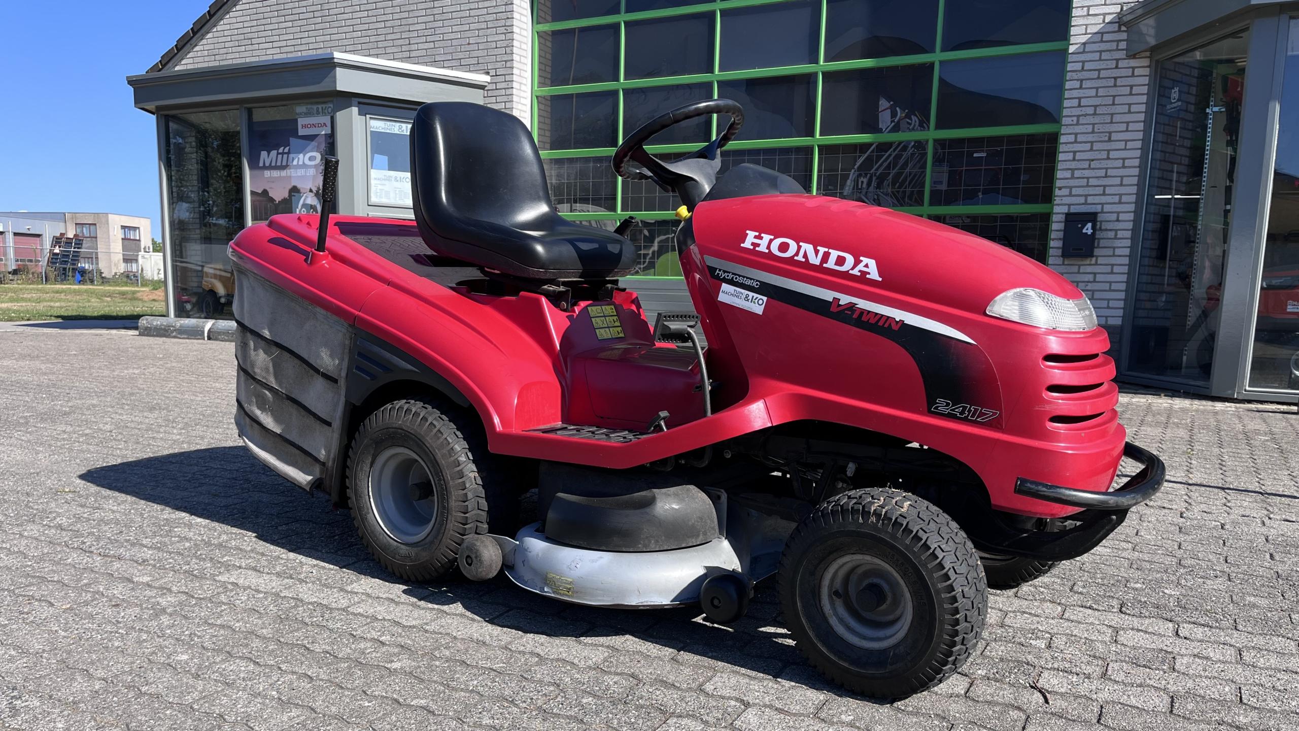 Tweedehands Honda HF2417 HME te koop in Zeeuws Vlaanderen bij Tuinmachines & Ko